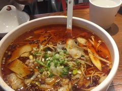 -渝是乎川渝小炒(新世界百货望京店)