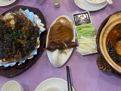 -梅利汴京烤鸭•开封豫菜地标店(东大街店)