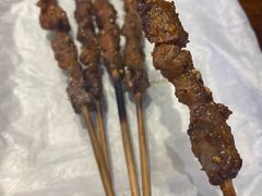羊肉串-马路牙子地桌烤肉(工体店)