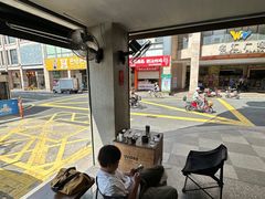 -BE NORMAL CAFE(霞溪路店)