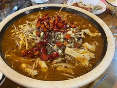 -胡同小馆(新威路店)
