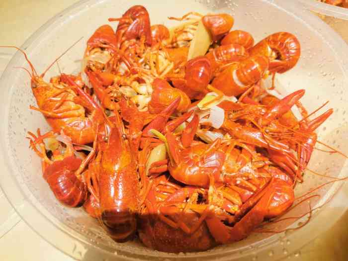 八面玲珑小龙虾61烧烤(洪德路店)-"朋友想吃小龙虾来到八面玲珑店