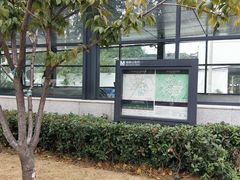 -马鹦路(地铁站)