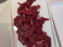 -潮牛岛·潮汕鲜切牛肉自助火锅(无锡首店)