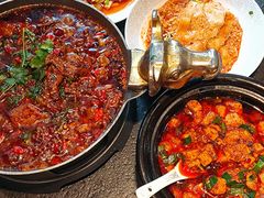 -万重锦·人文川菜馆(骡马市店)