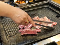 -韩阳王石板烤肉