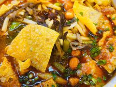 -丽丽三鲜螺蛳粉(田林路店)