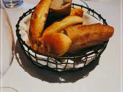 -Wolfgang’s Steakhouse 沃夫冈牛排馆(上海白玉兰广场店)