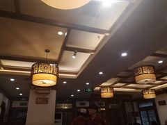 大堂-锅首鲜品火锅(鸳鸯店)