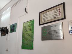 -香猪美食(中心店)