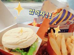 -前进5路汉堡炸鸡(汉街skp店)