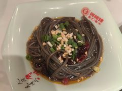 -何师傅美蛙鱼头(汉街店)