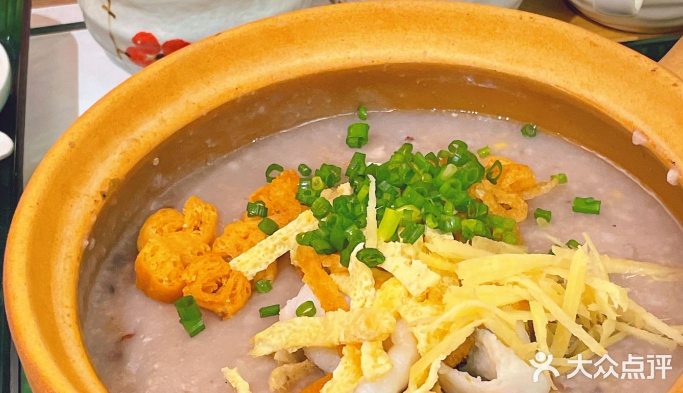 受气掌门的煲仔饭真的夸一百次都不为过！