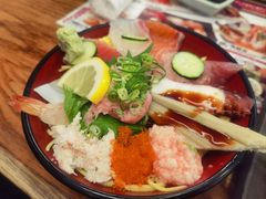 -元祖ぶっち切り寿司 魚心(三宫店)