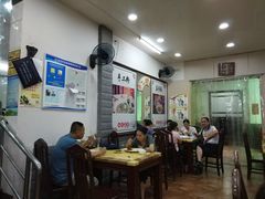 大堂-向群锅饺(登高路店)