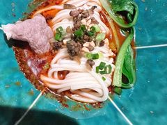 雪花牛肉担担面-景忆川·川粤菜