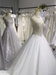 点击看大图 -LOVE SHINE婚纱·红鼎庄龙凤褂·妈妈装定制