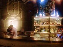 -The ROOF (通盈中心店)