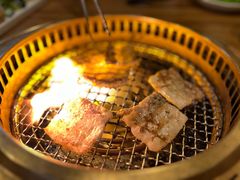 -炼火烤肉店