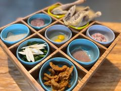 -瑞扬草芽过桥米线(穿金路店)