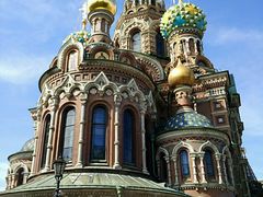 -滴血救世主教堂