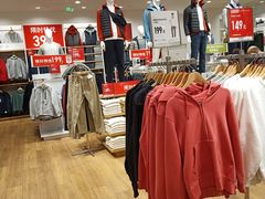 -优衣库(天津天河城店)