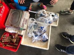 -亚龙湾8号(丁村万人海鲜广场店)