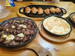 -老东镇啤酒屋海鲜加工·蒸汽海鲜·海鲜烧烤(台东店)