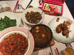 -千百味红餐厅·江西菜(绿地双子塔店)