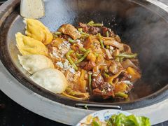 -东北铁锅炖鱼·大鹅·小鸡·排骨(五塔寺广场店)