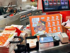 -满巍明生炸鸡架(杭州来福士店)