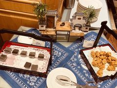 -安徽饭店·白鹭阁自助餐厅(梅山路店)