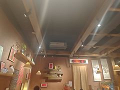 -巴卤社老火锅(财富店)