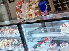 -花花卷卷·鲜食蛋糕(静安久光百货店)