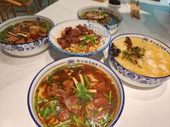 -镇南锅盖面馆(解放路店)