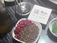 -老船舫·现做活鲜鱼馆(东郊记忆店)