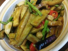 豆角茄子煲-宣威山野人家·云南菜·菌火锅(金碧店)