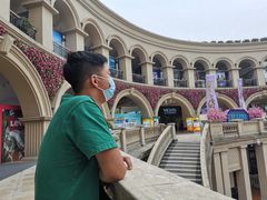 -王府井奥莱临潼小镇(临潼店)