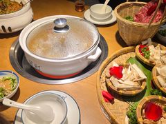 -菌彩云南野生菌火锅(万达广场店)