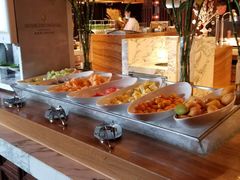 自助取餐区-南通滨江洲际酒店-西集自助餐厅
