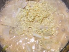 -炙韩料理·部队锅专门店