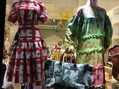 -恋物百货商店(华侨城店)