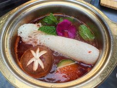 -慢丽江·云南野生菌土鸡锅(付家庄店)