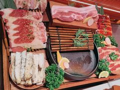 -轻烧烤肉(光谷步行街店)