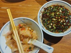 -怪噜范·老贵阳街头名小吃(鸿通城店)