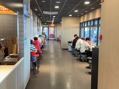 -麦当劳(江湾镇店)