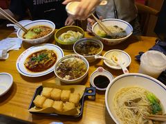 -蓉李记成都名小吃(武汉经开万达店)