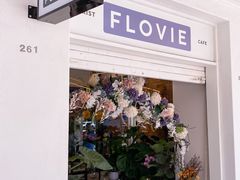 -FLOVIE FLORIST CAFE