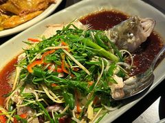 -大头虾越式风味餐厅(光明广场店)