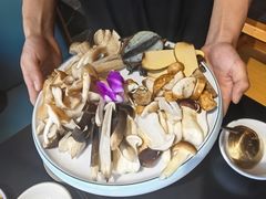 -野菌皇海景野生菌火锅(滨海大道店)